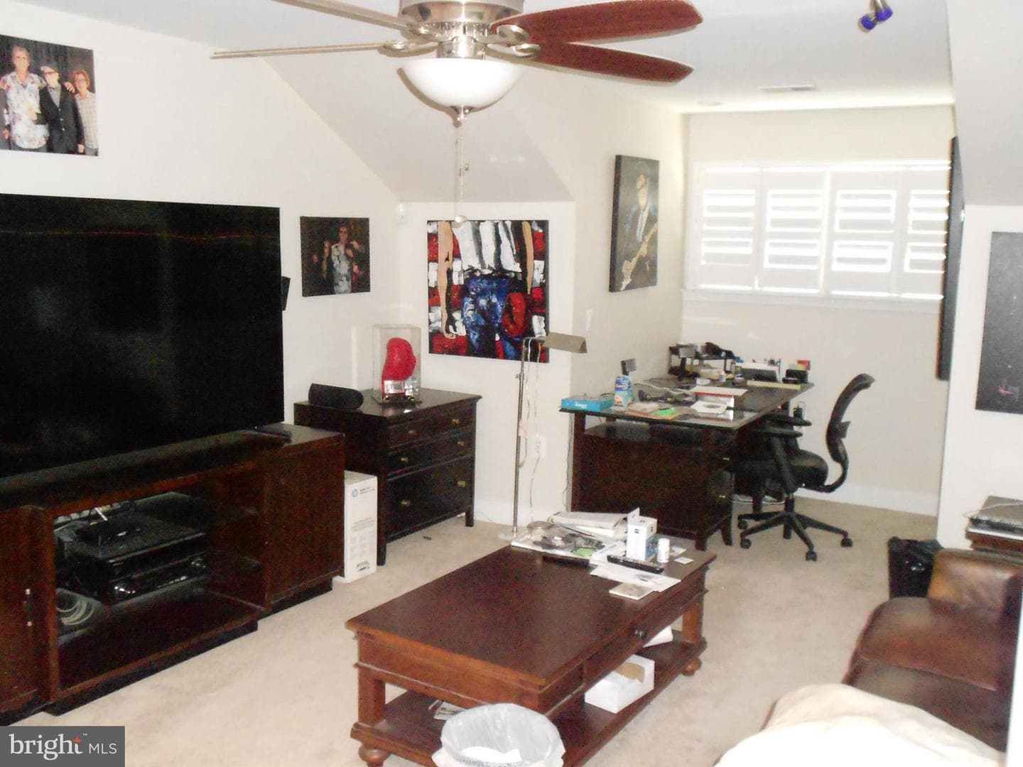 44398 Maltese Falcon Square photo 19