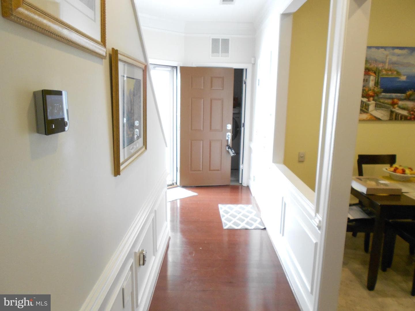 44398 Maltese Falcon Square photo 7