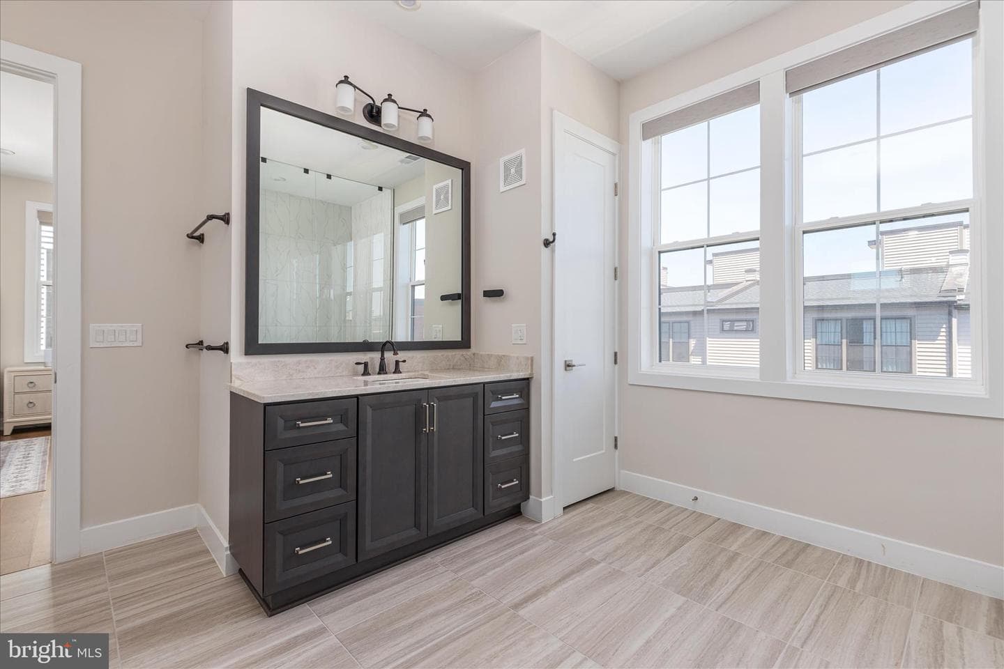 22127 Headwater Terrace #400 photo 19