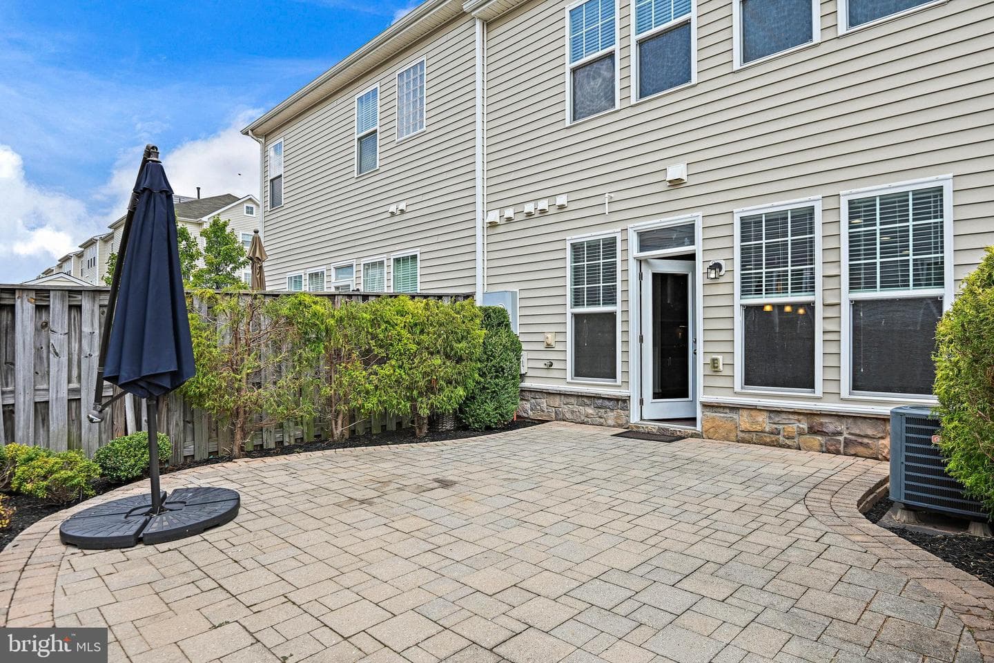 42350 Benfold Square photo 36