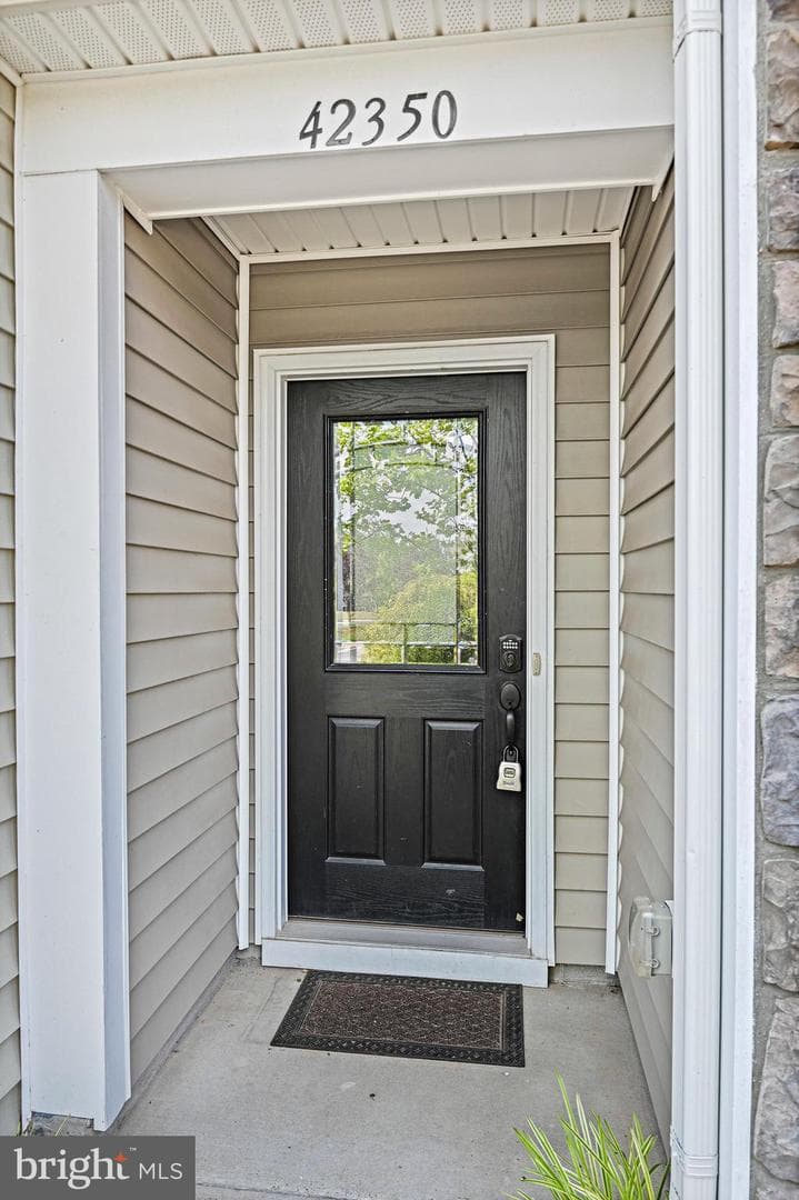 42350 Benfold Square photo 4
