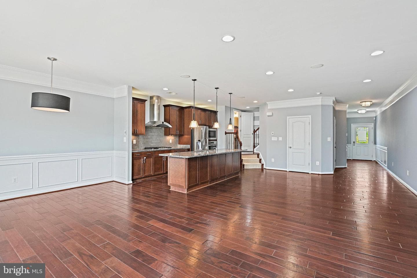 42350 Benfold Square photo 8
