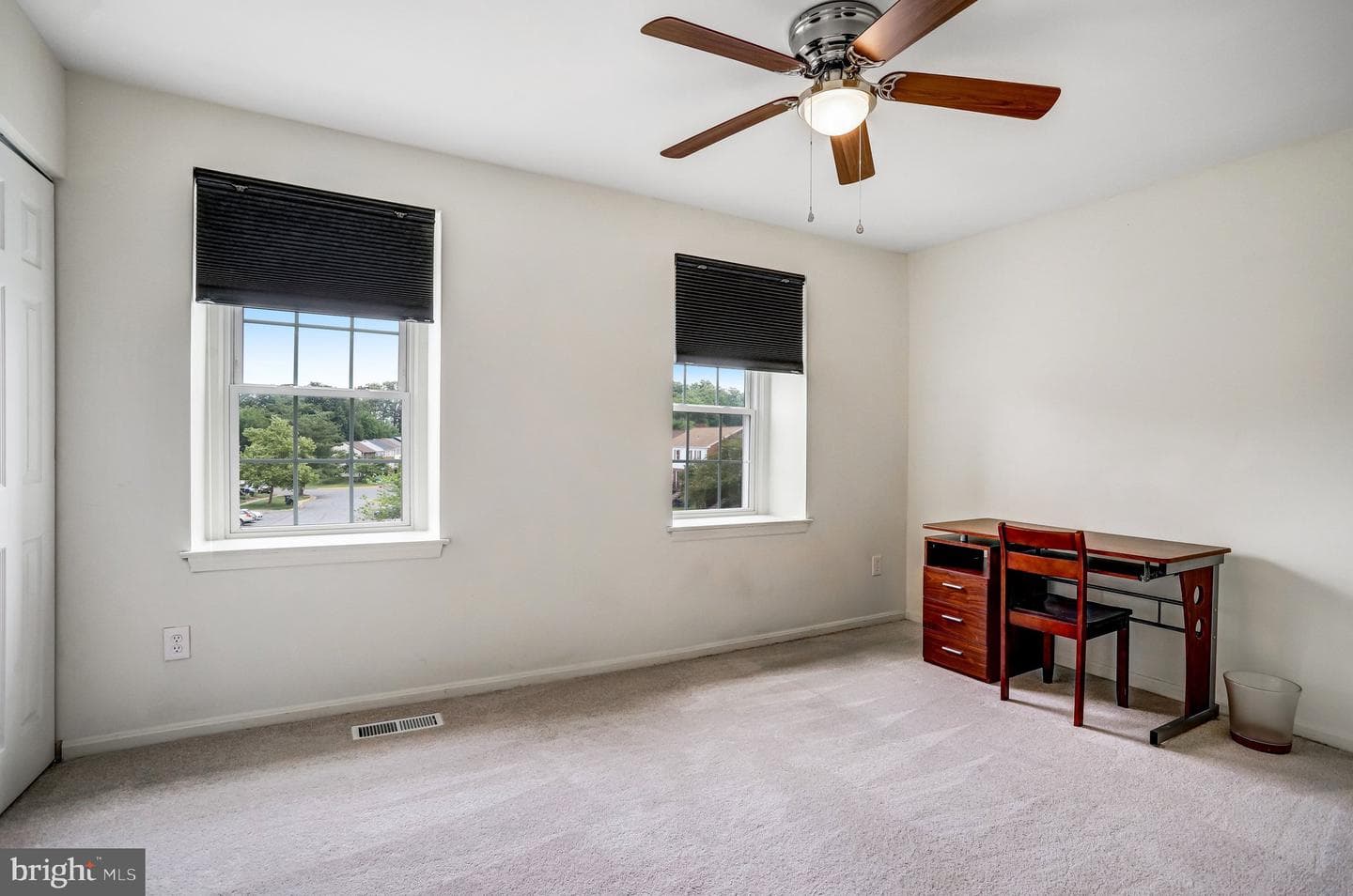 1033 Margate Court photo 17
