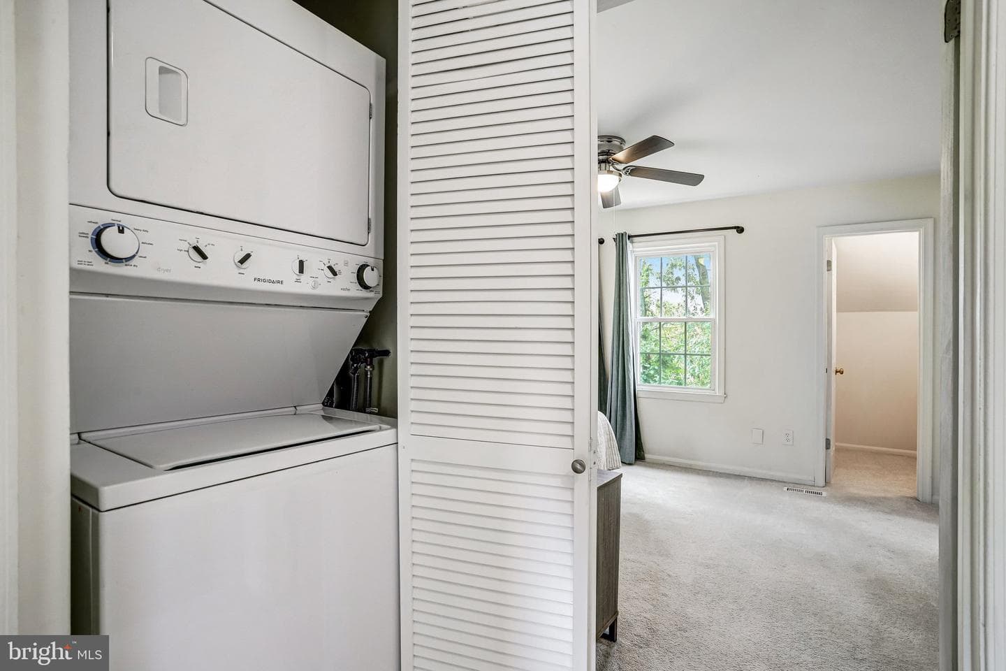 1033 Margate Court photo 19