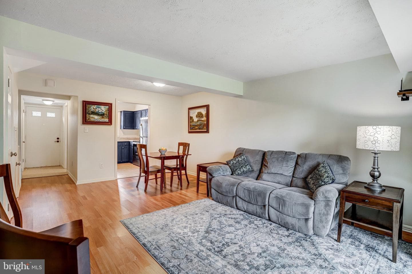 1033 Margate Court photo 6