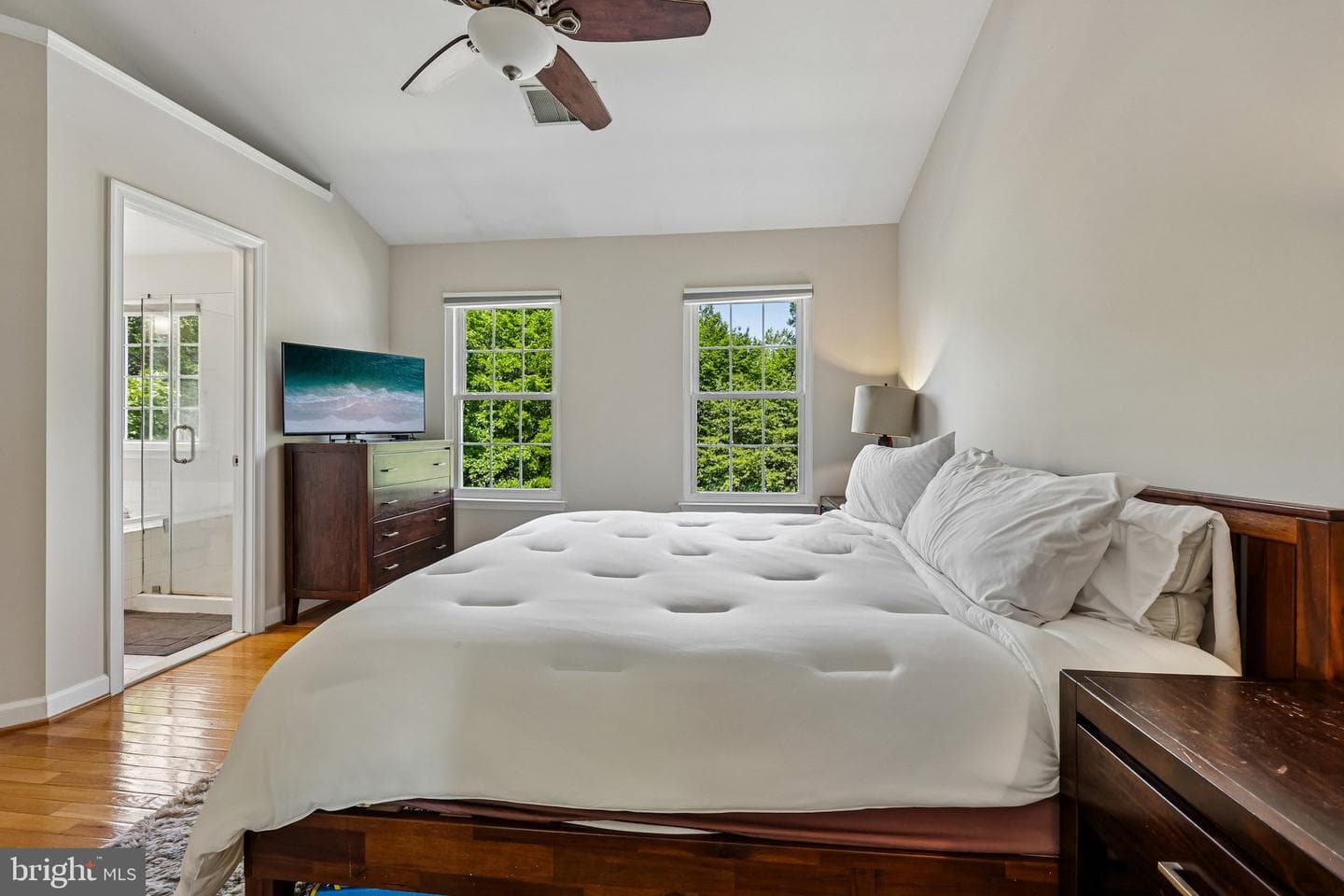 20567 Warburton Bay Square photo 24