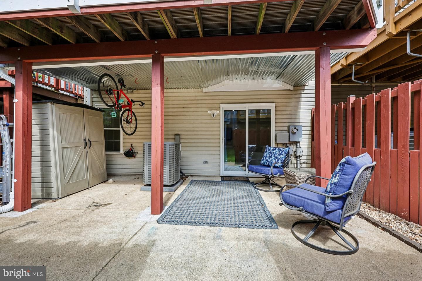 20567 Warburton Bay Square photo 42