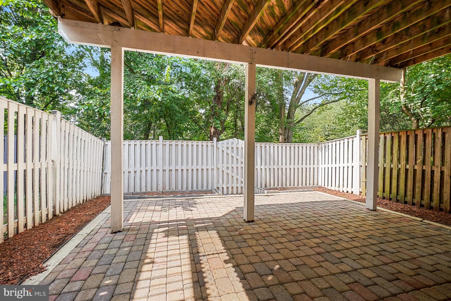 47694 Whirlpool Square photo 29