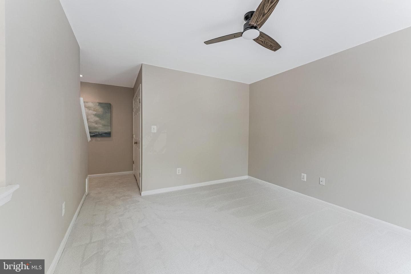20410 Tilberg Street photo 33