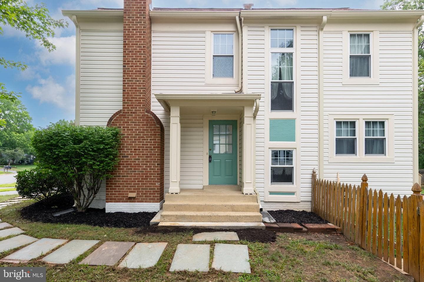 10 Fenton Wood Drive photo 4