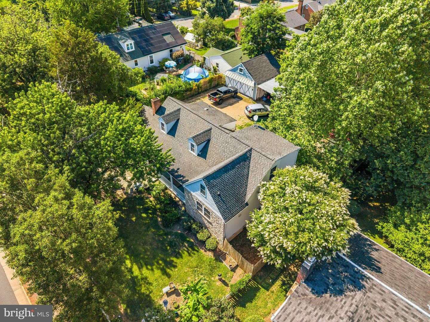 606 Edwards Ferry Road NE photo 33