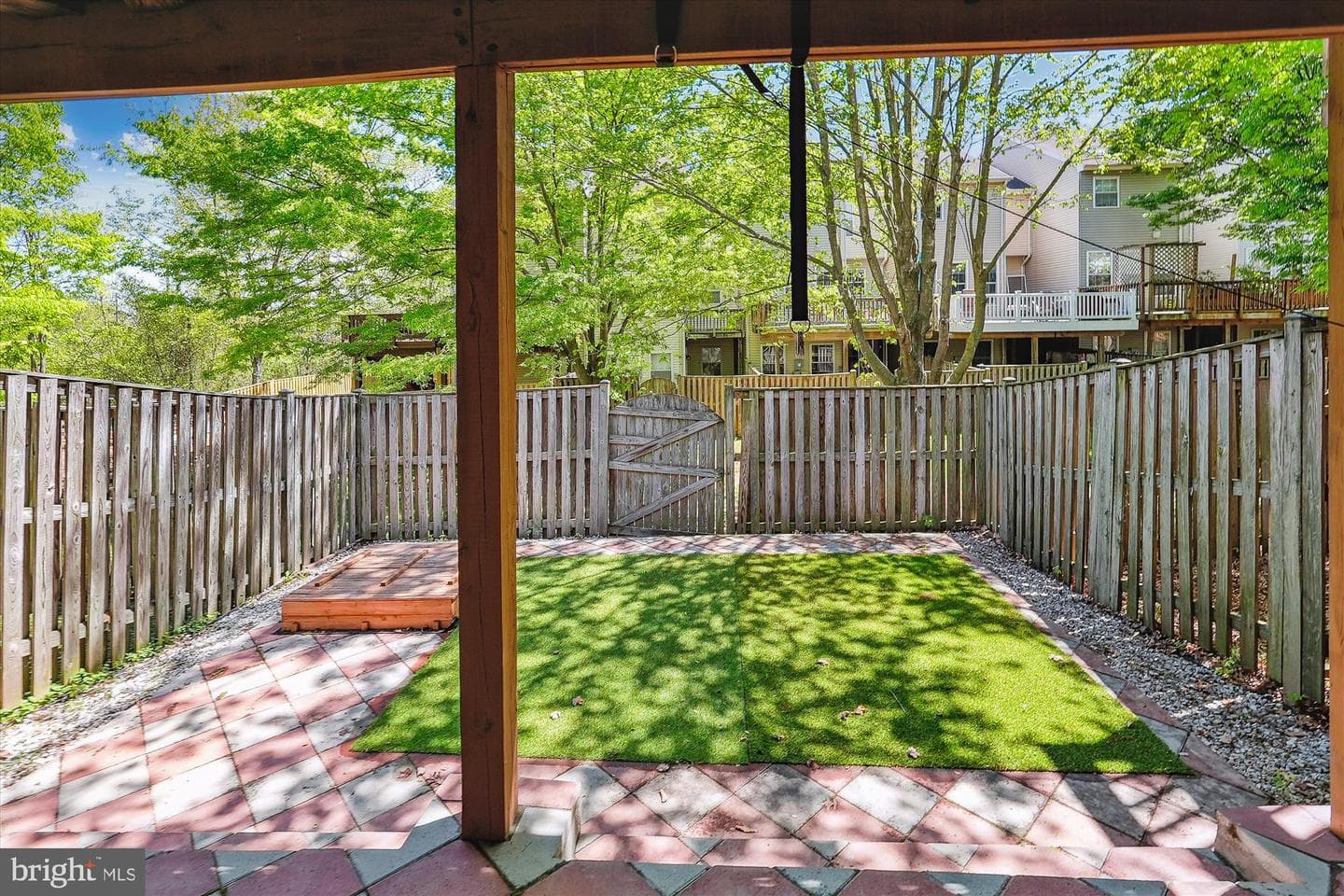 20364 Mount Pleasant Terrace photo 3