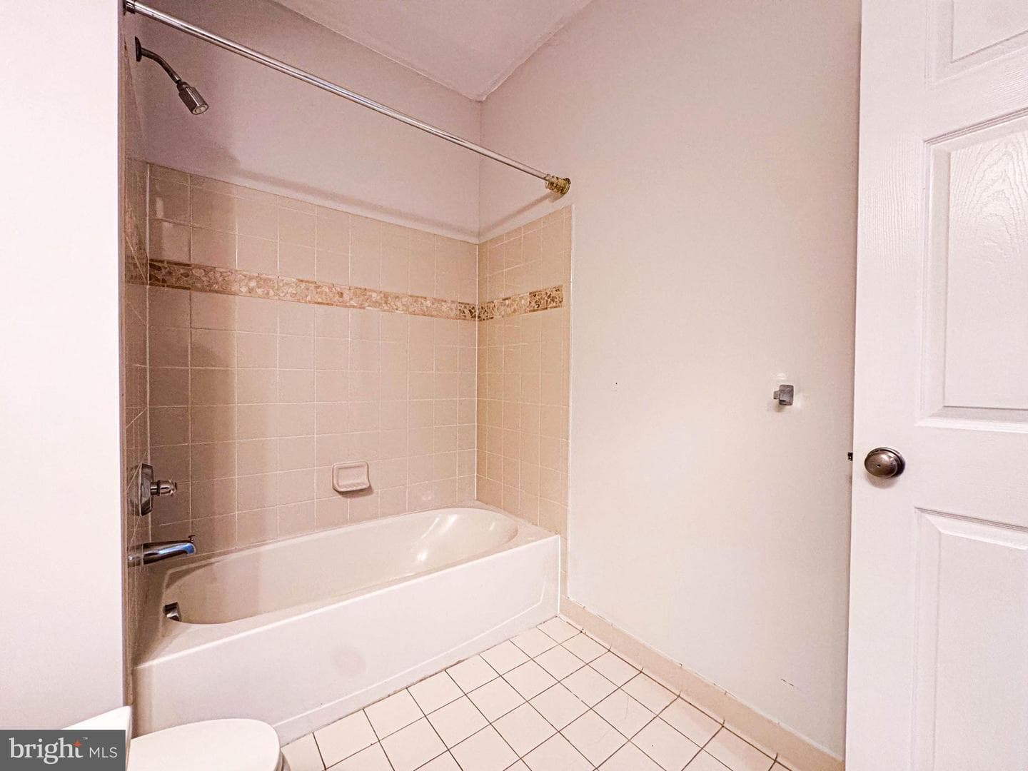 25154 Monteith Terrace photo 10