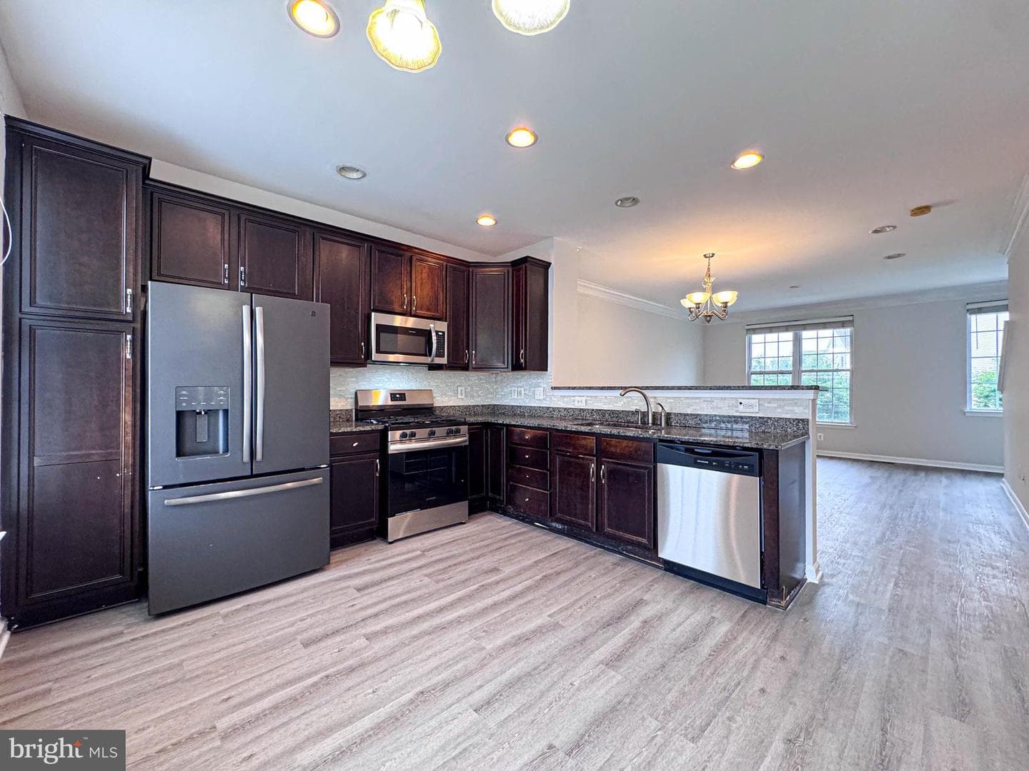 25154 Monteith Terrace photo 22