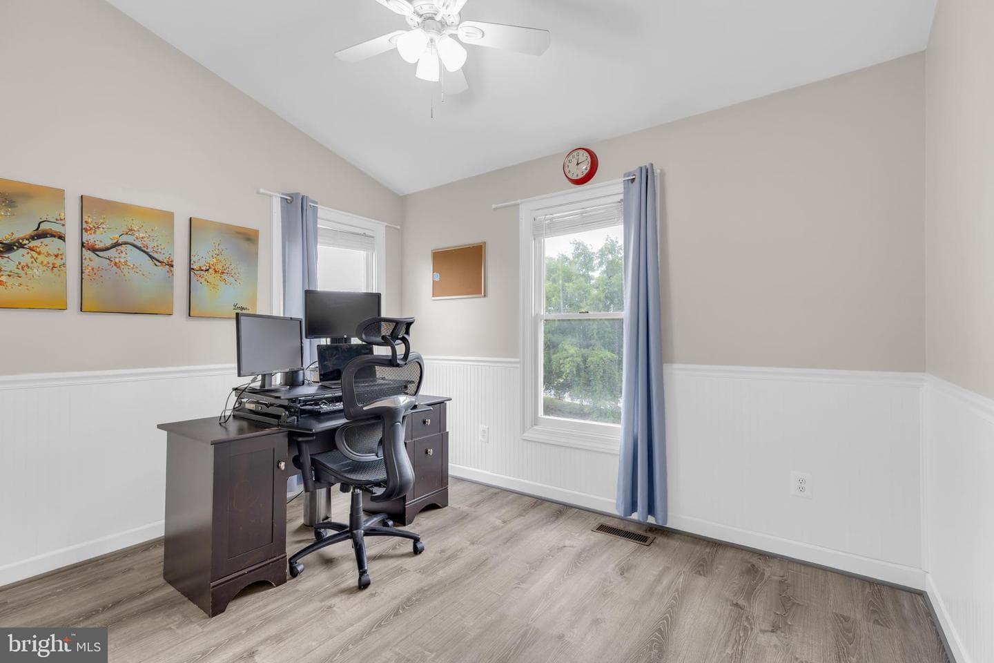 43521 Postrail Square photo 23