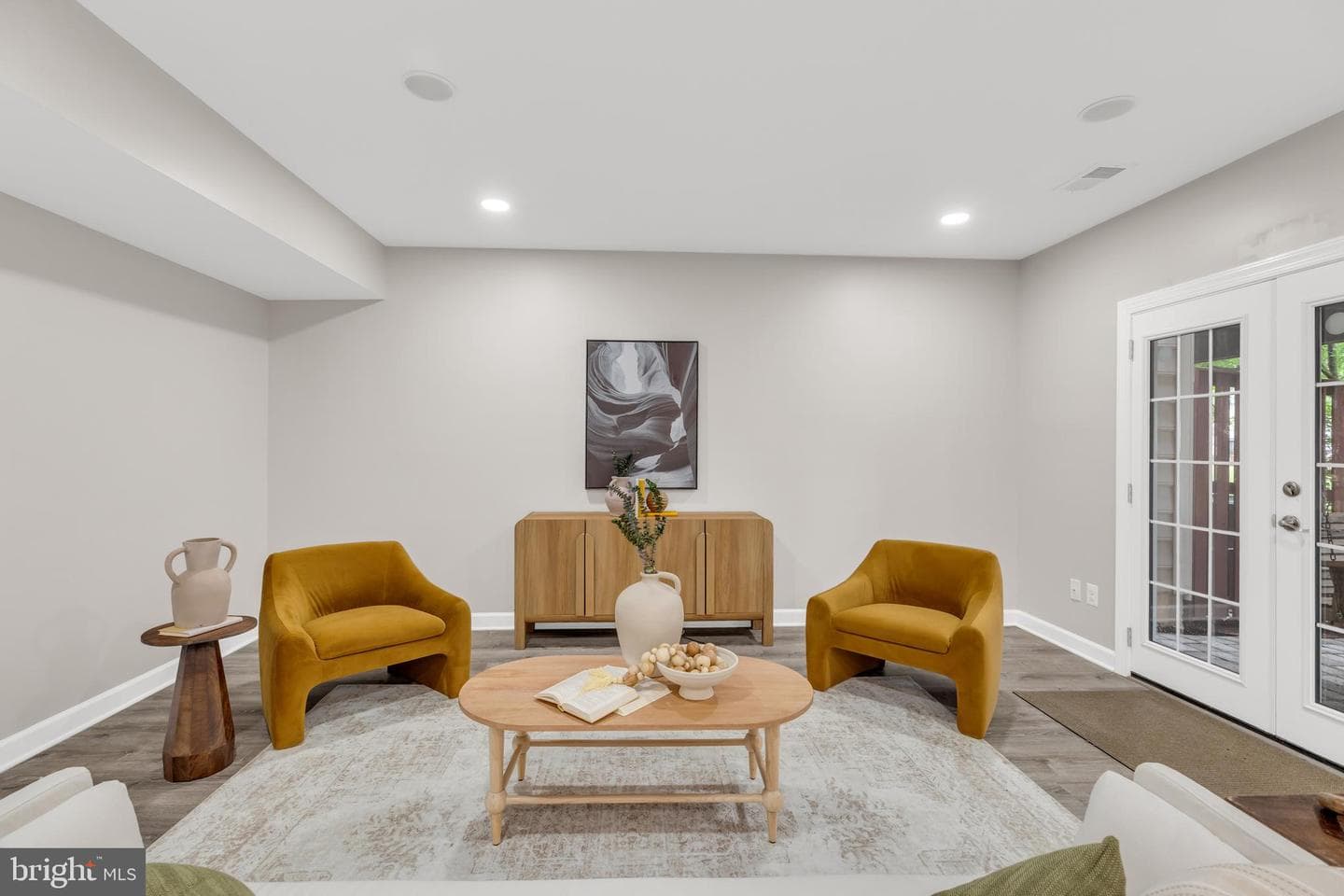 43521 Postrail Square photo 29