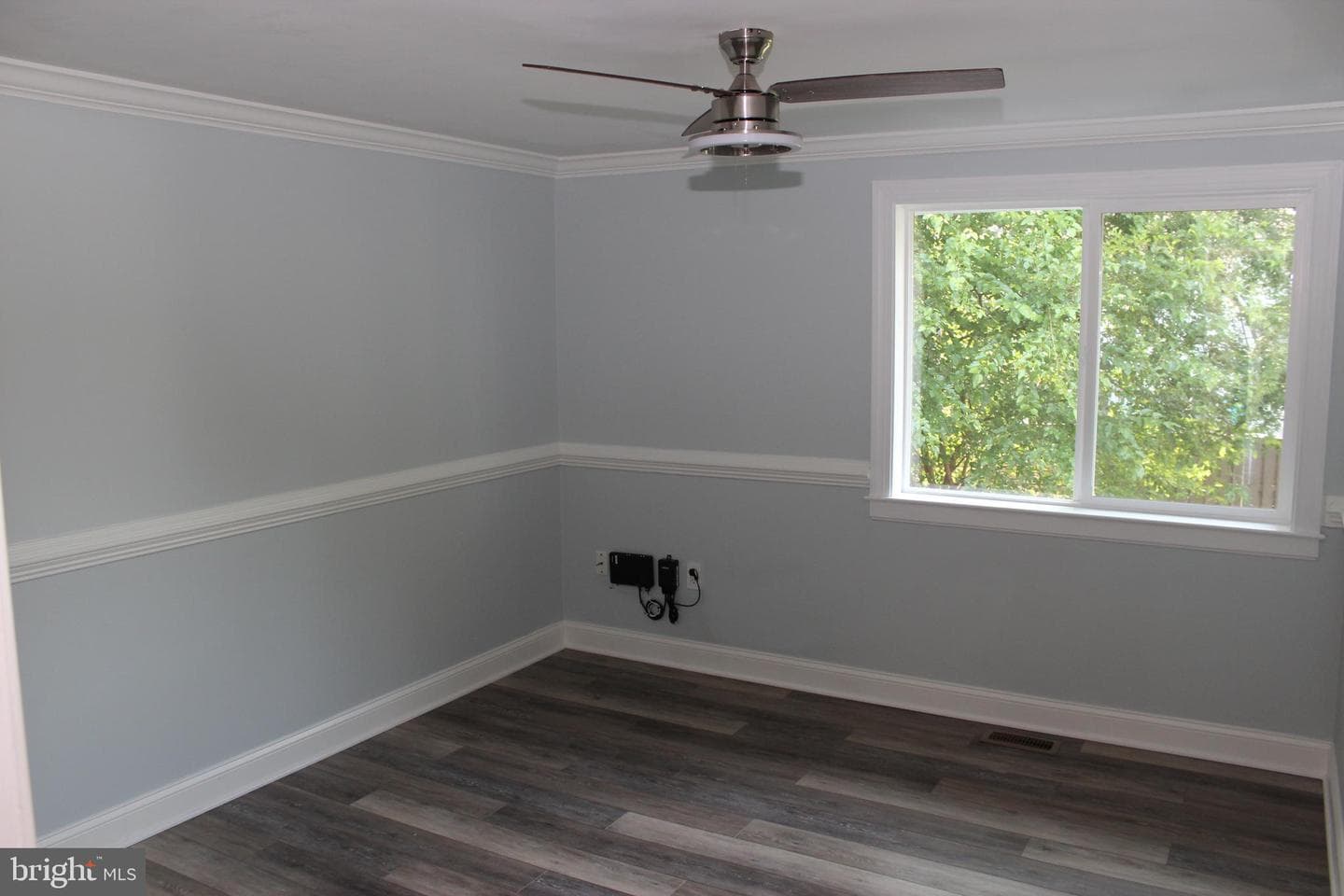 237 Greenfield Court photo 14