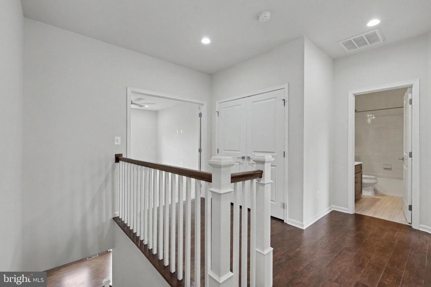 22503 Windsor Locks Square photo 26