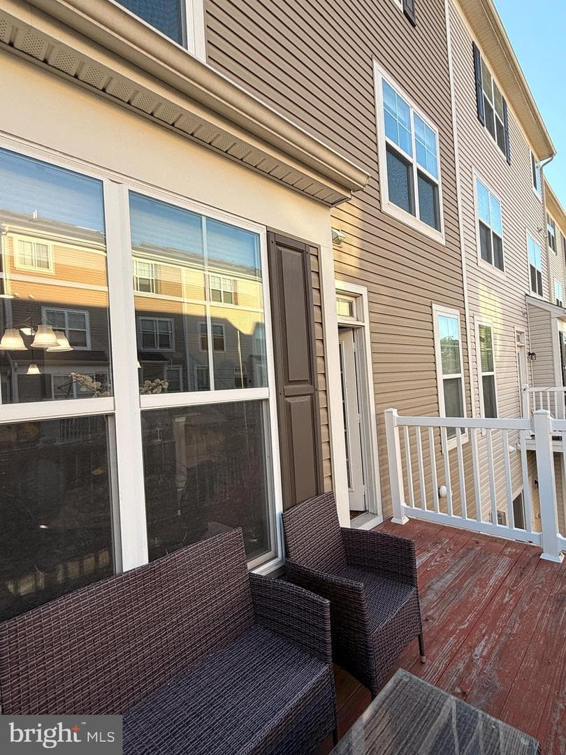 25214 Split Creek Terrace photo 16