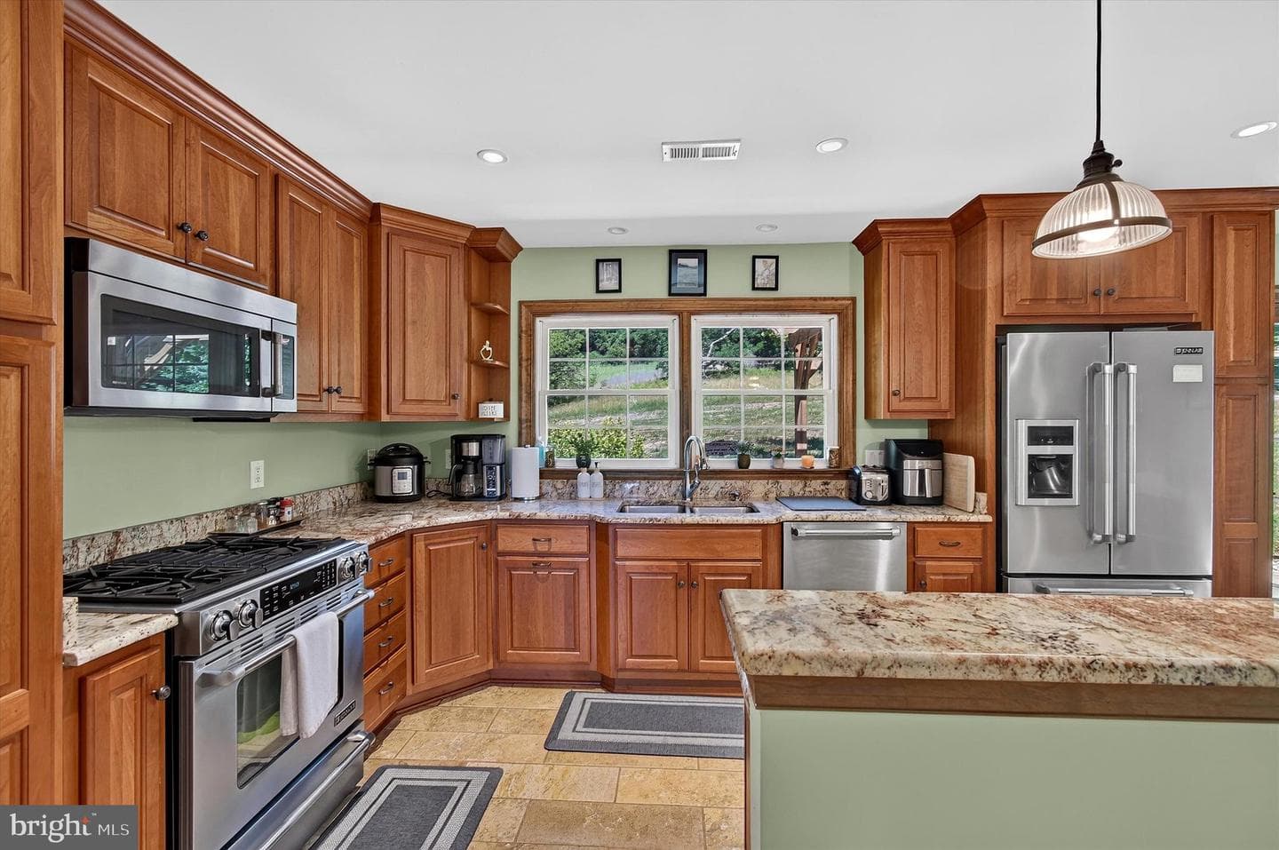 13471 Sagle Road photo 20