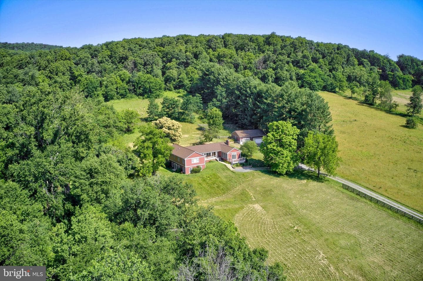 13471 Sagle Road photo 5