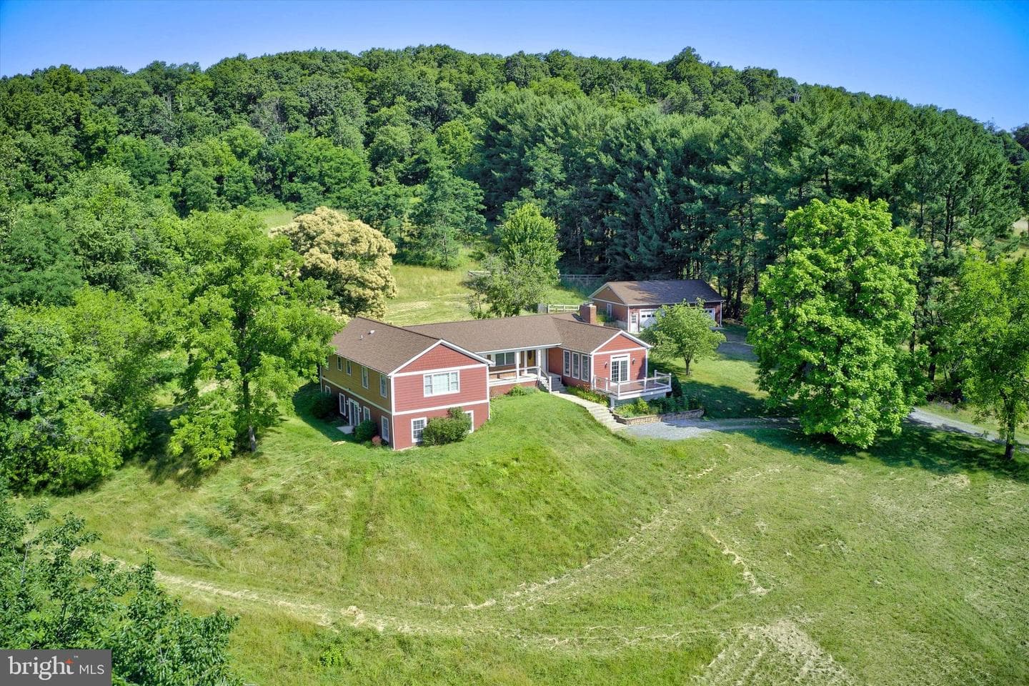 13471 Sagle Road photo 56