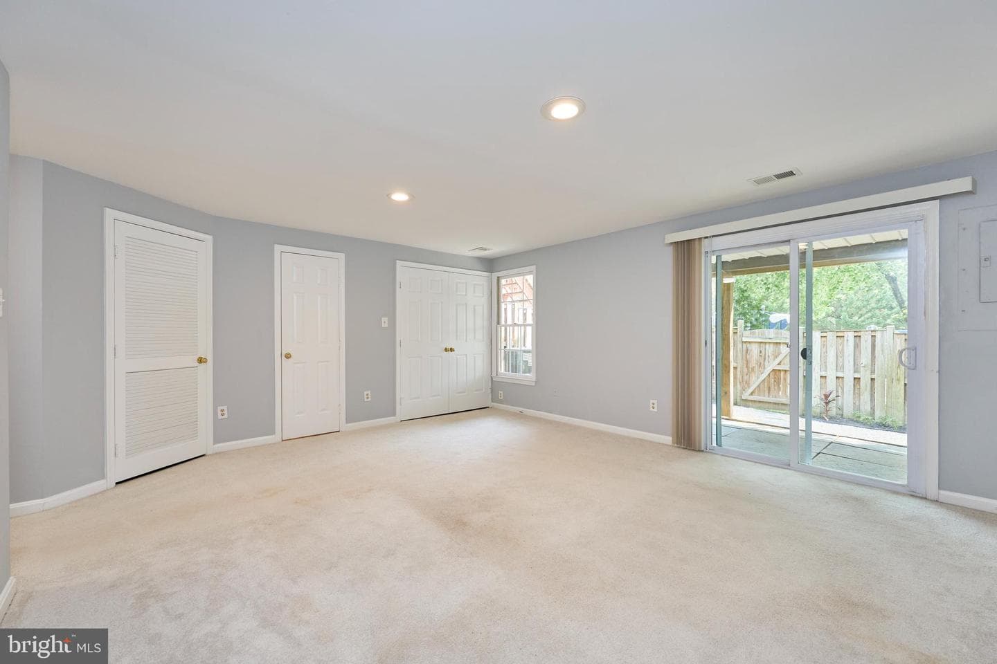 890 Tall Oaks Square SE photo 29