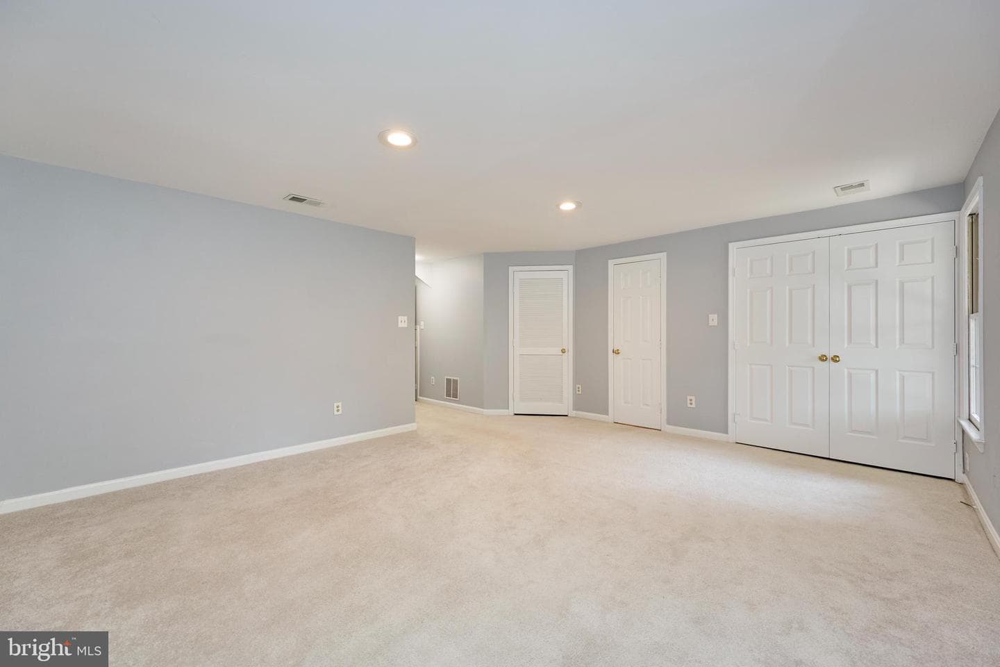 890 Tall Oaks Square SE photo 30