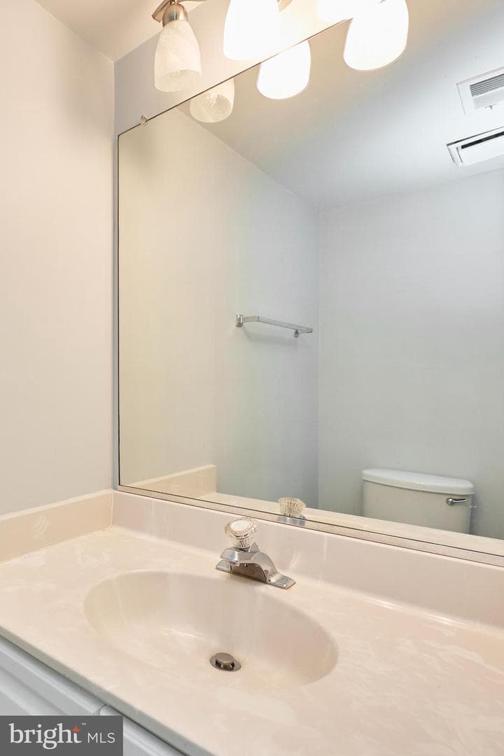 890 Tall Oaks Square SE photo 33
