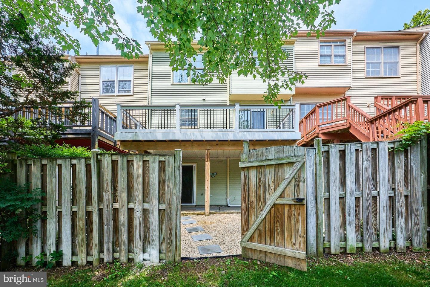 890 Tall Oaks Square SE photo 41