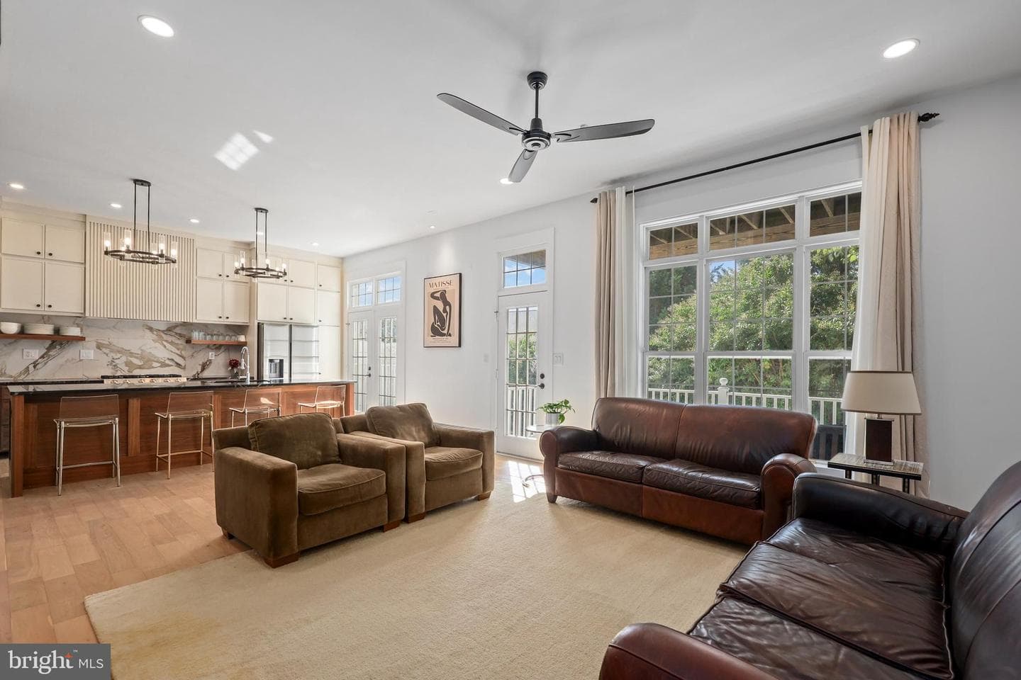 18441 Lanier Island Square photo 17