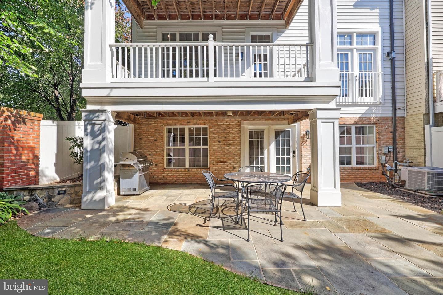 18441 Lanier Island Square photo 48