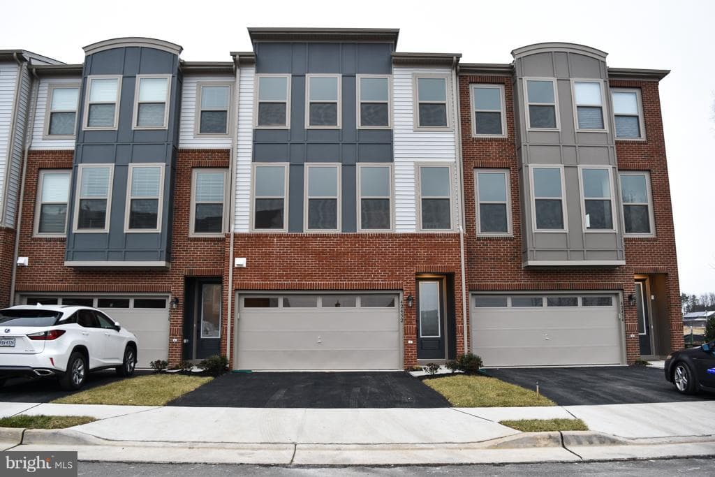 42452 Dogwood Glen Square photo 13