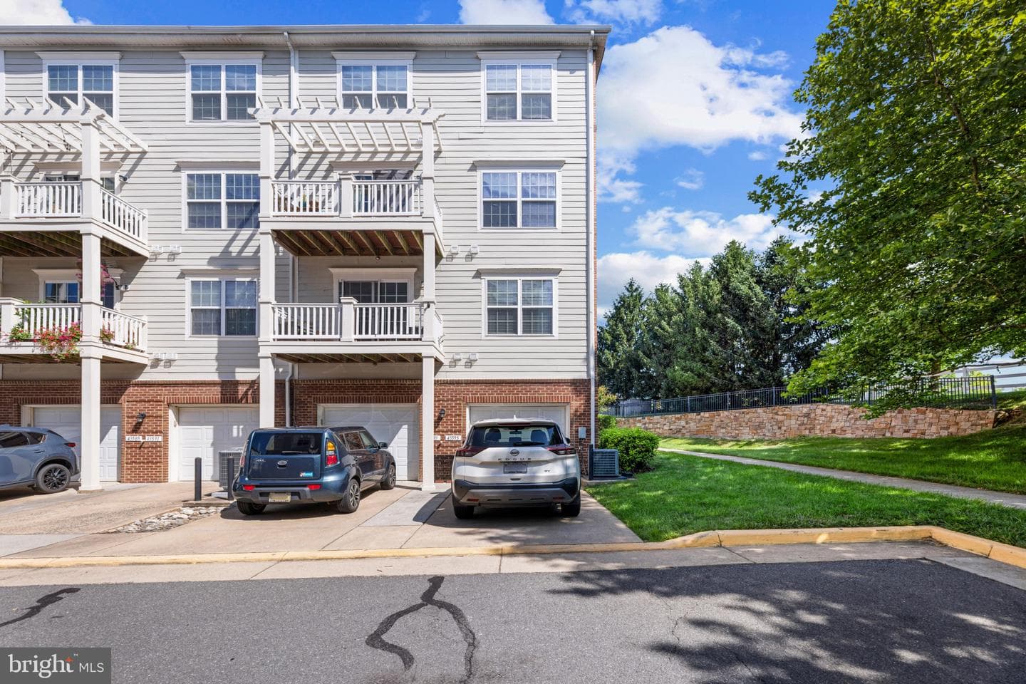 43595 Mahala photo 28