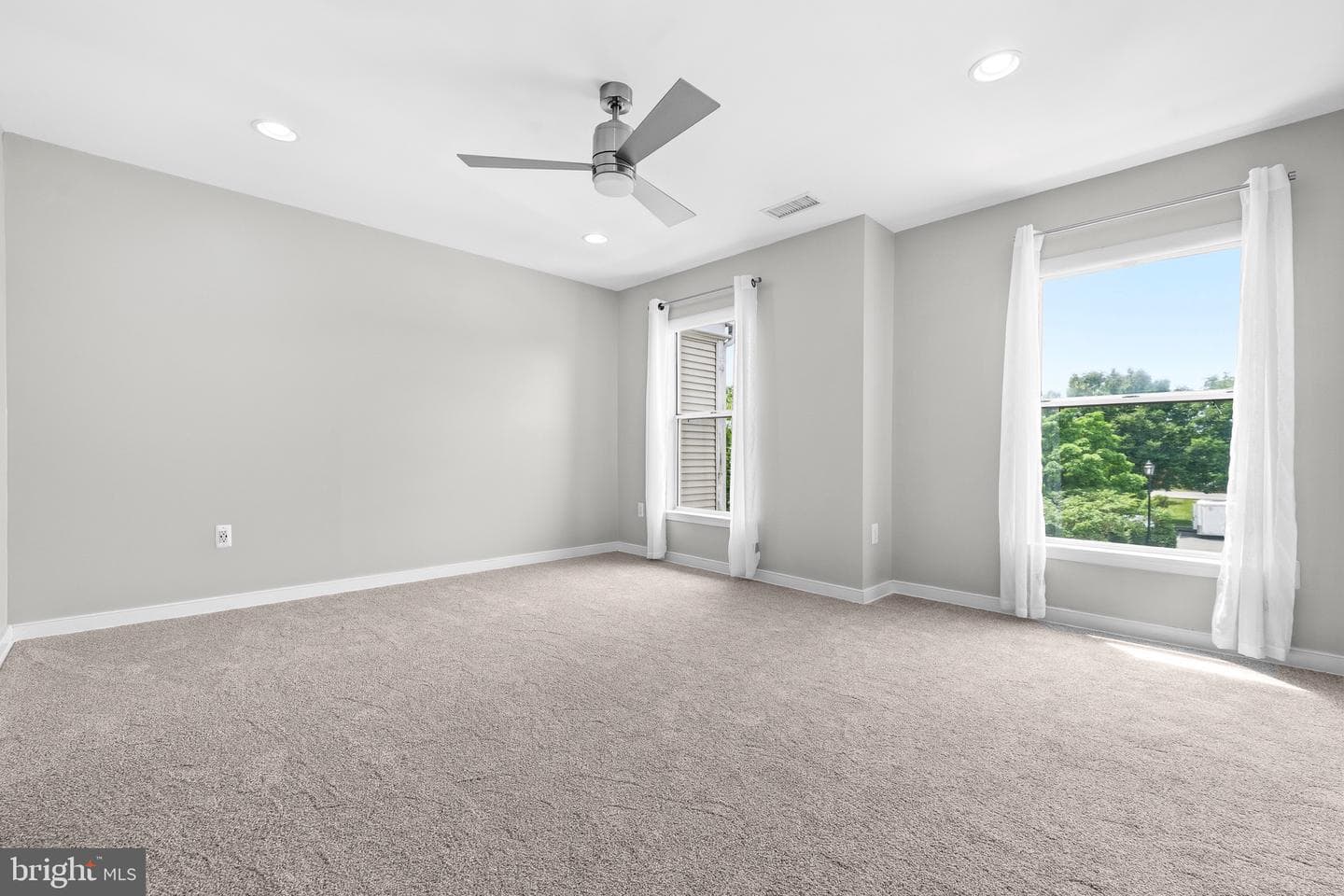 44154 Natalie Terrace #302 photo 18