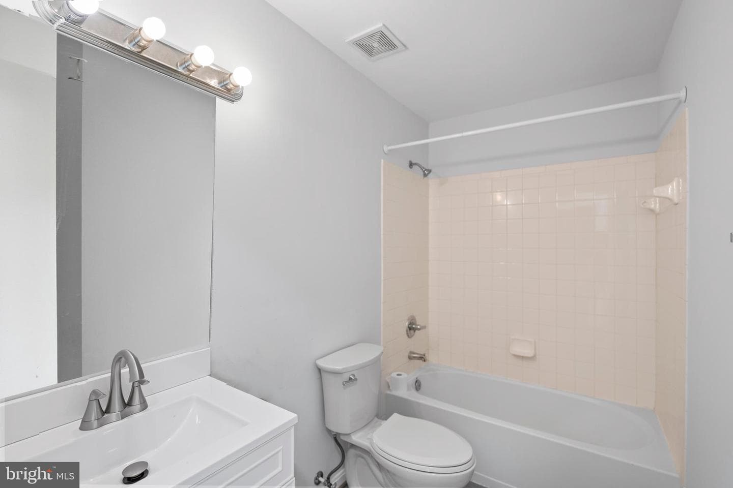 300 N Old Dominion Lane photo 50