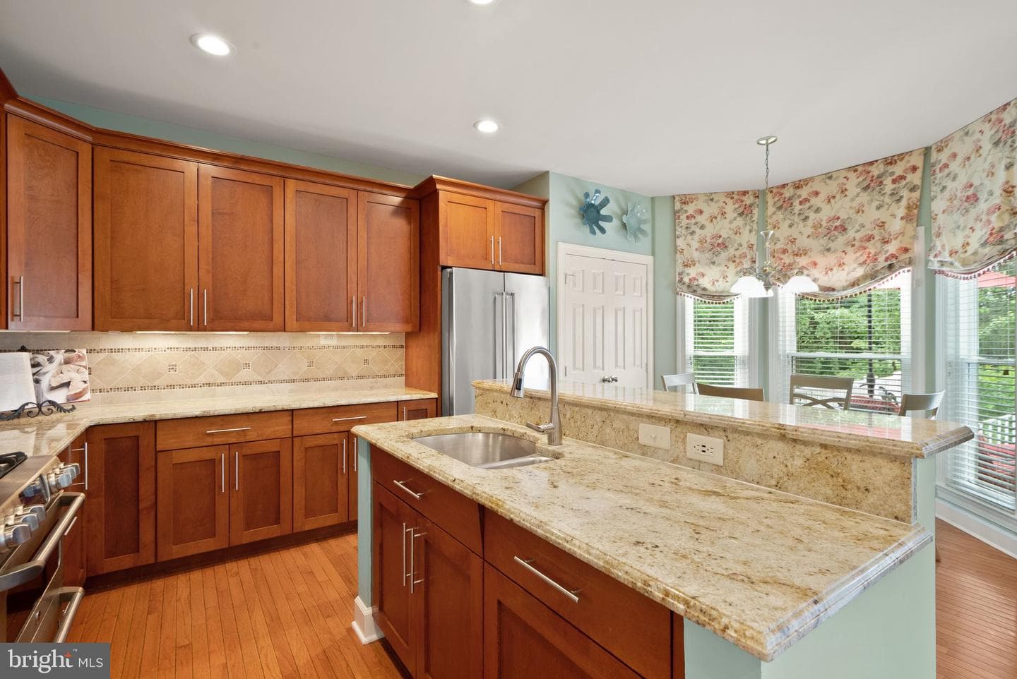 18402 Lanier Island Square photo 13
