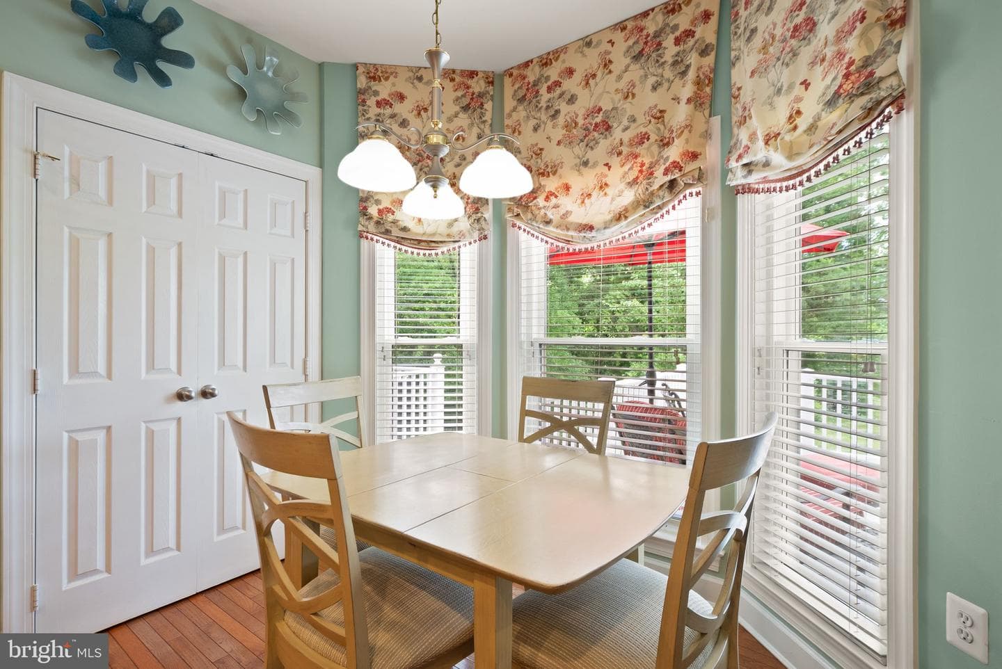 18402 Lanier Island Square photo 16