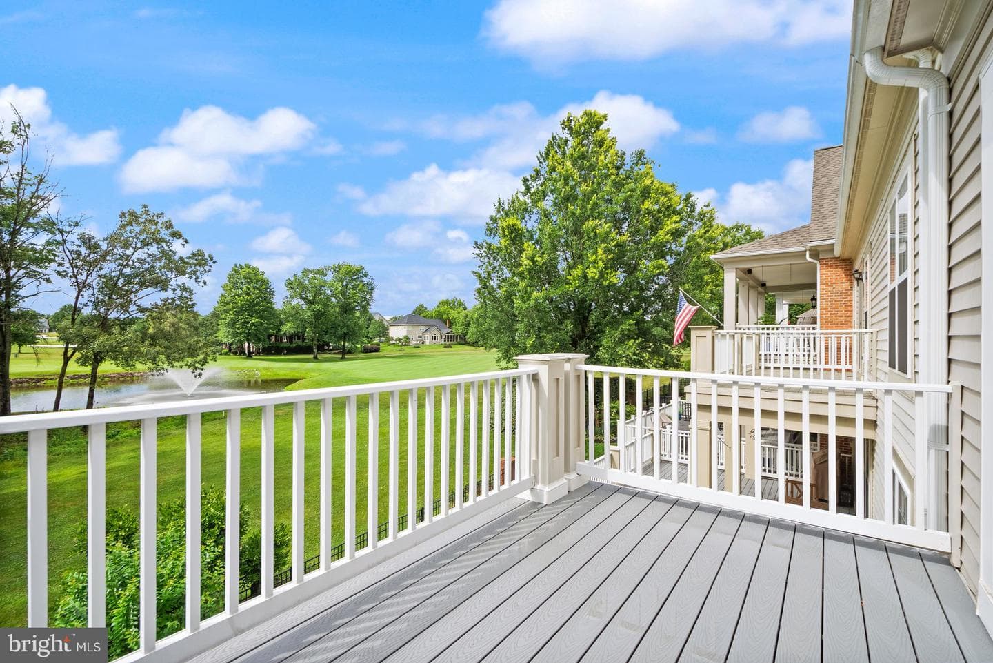 18402 Lanier Island Square photo 32