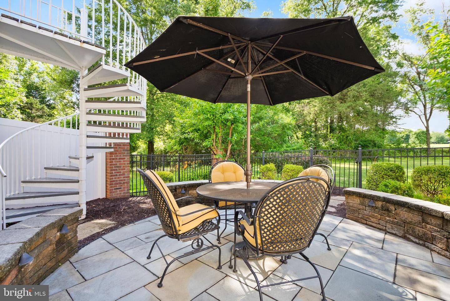 18402 Lanier Island Square photo 54