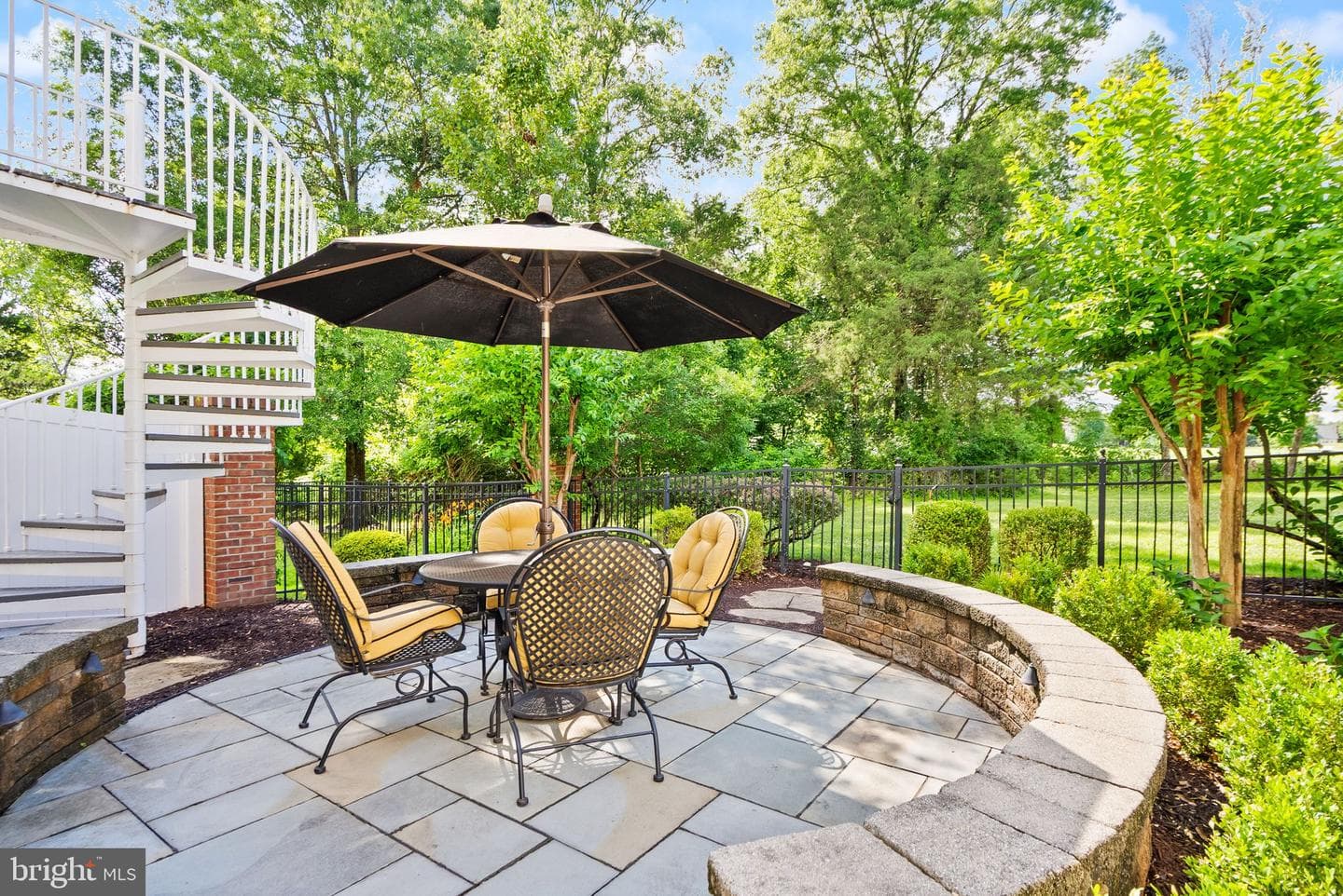 18402 Lanier Island Square photo 55