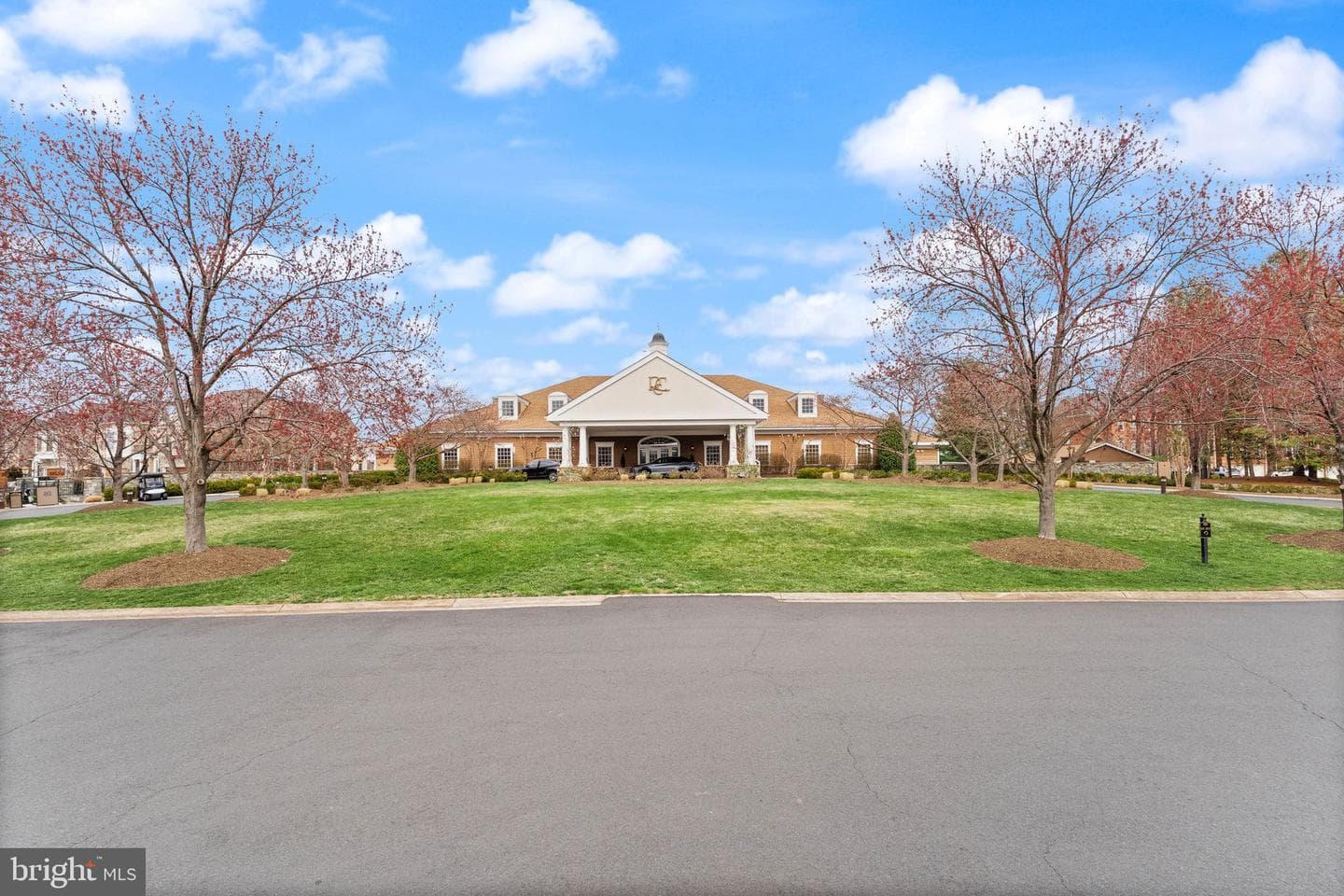 18402 Lanier Island Square photo 83