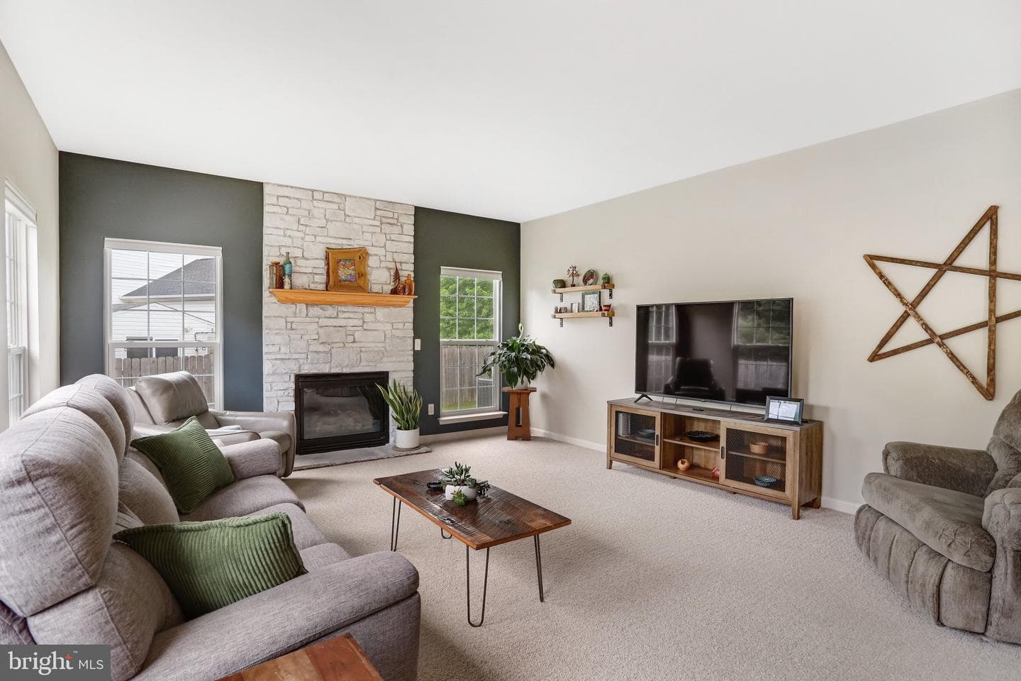 712 Sunflower Court photo 38
