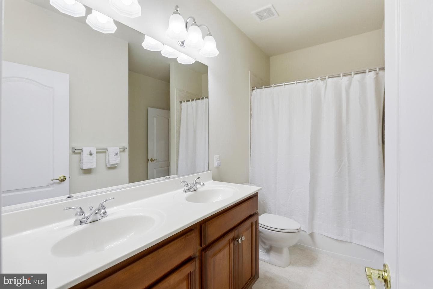 22835 Angelique Drive photo 34