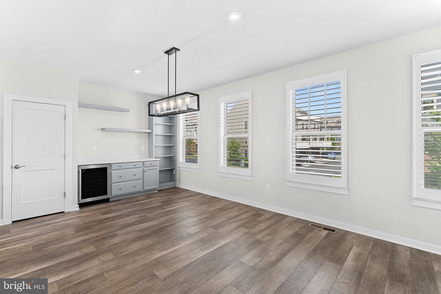 1093 Venifena Terrace SE photo 12