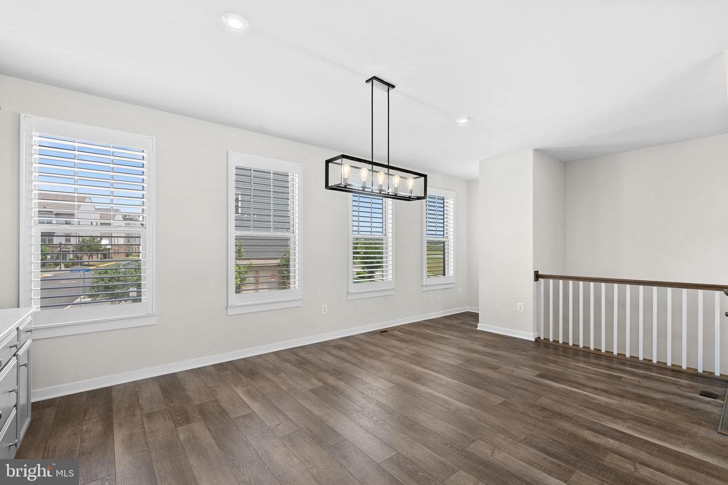 1093 Venifena Terrace SE photo 14
