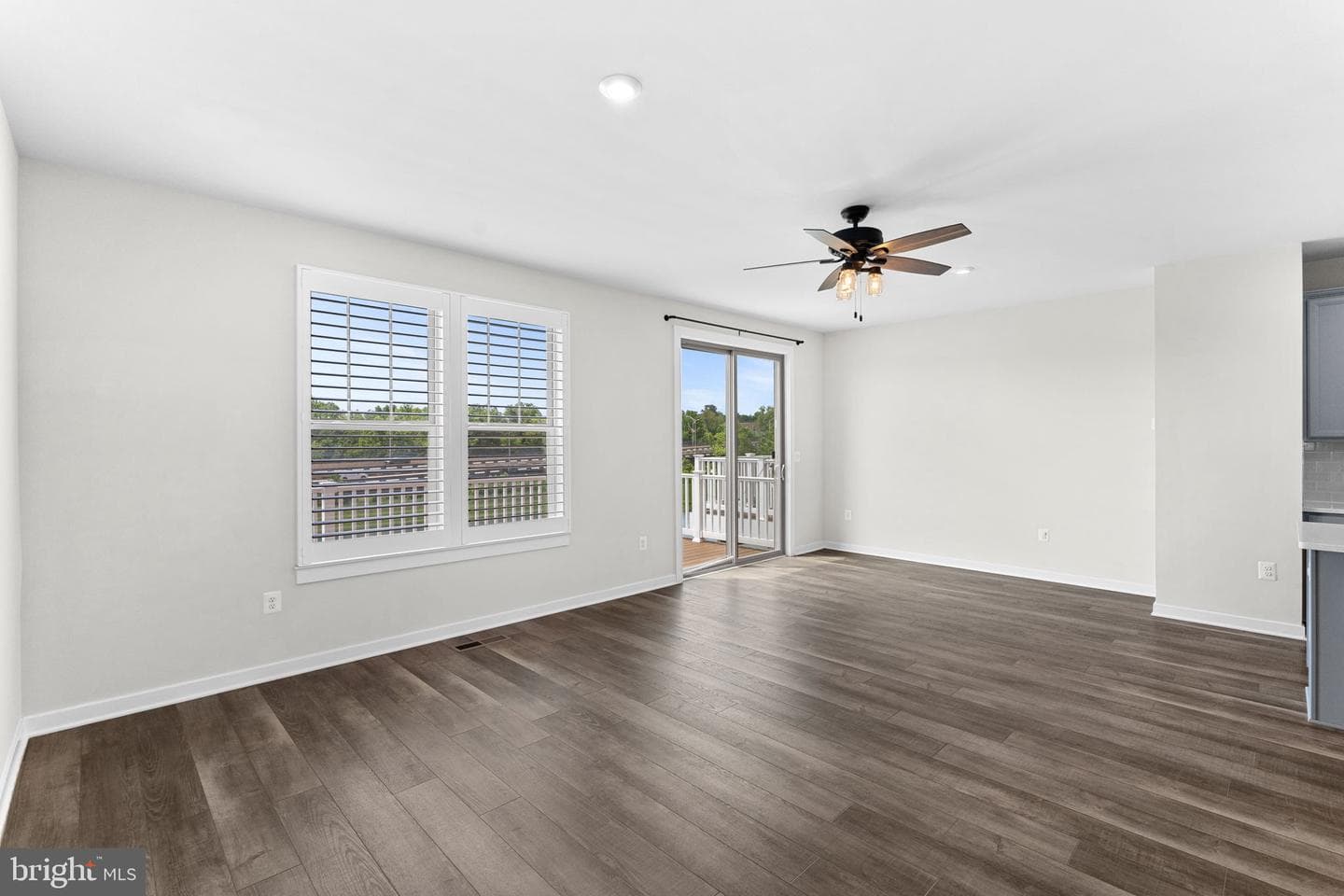 1093 Venifena Terrace SE photo 17