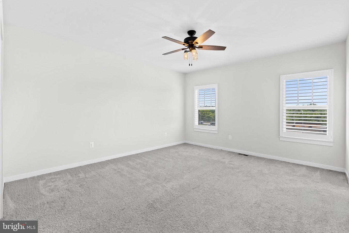 1093 Venifena Terrace SE photo 20