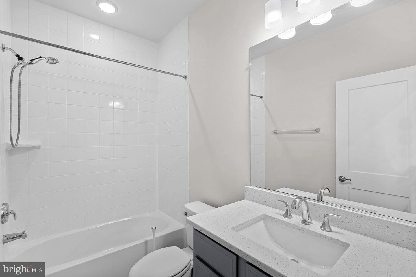 1093 Venifena Terrace SE photo 34