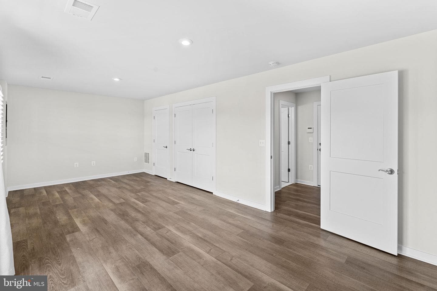 1093 Venifena Terrace SE photo 36